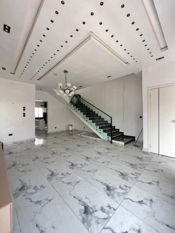 WELL FINISHED AND FITTED 4-BEDROOM SEMI-DETACHED DUPLEX WITH BQ - Image 10
