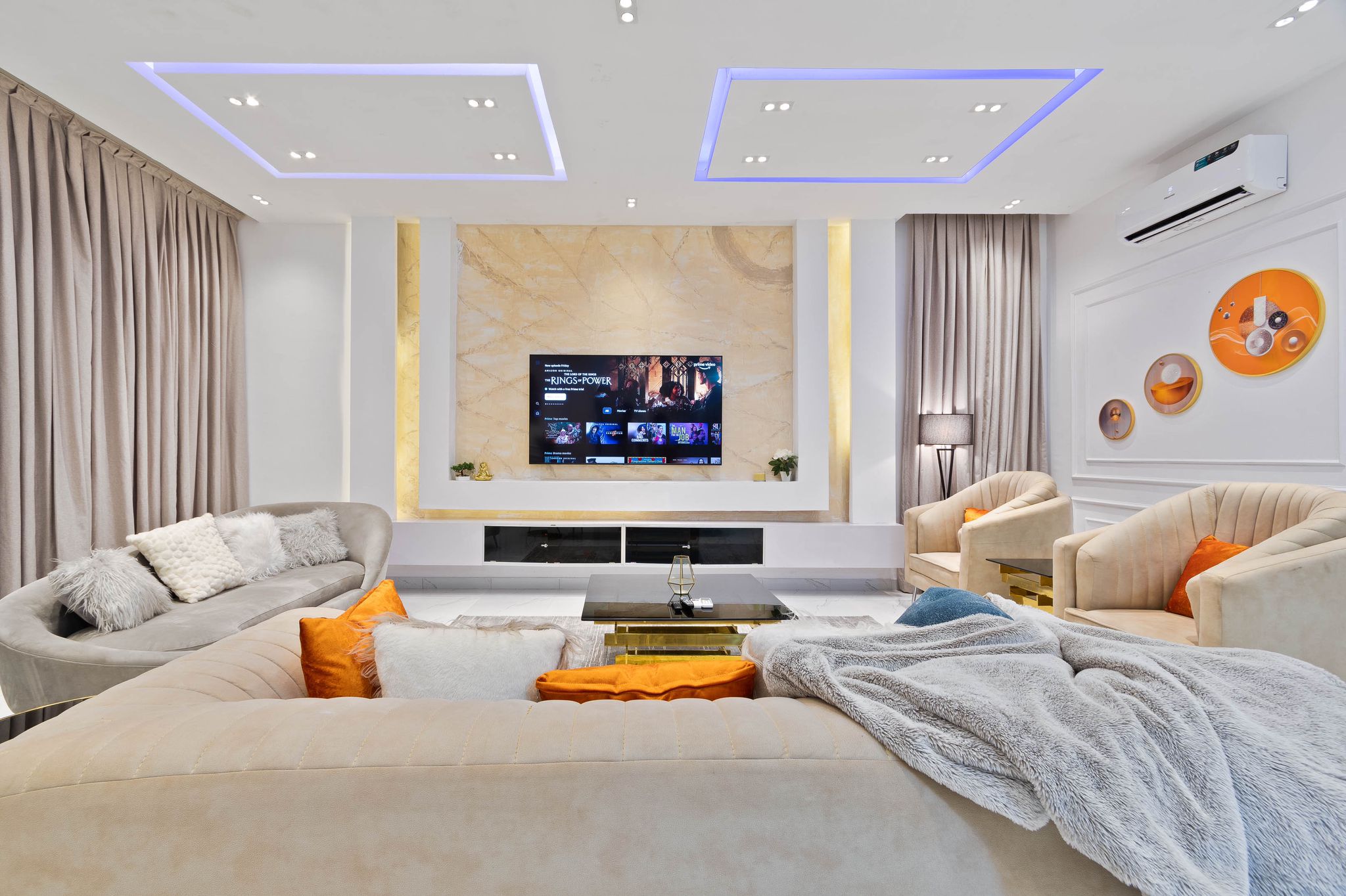 Luxury Home Features Ologolo, Lekki (before Agungi)