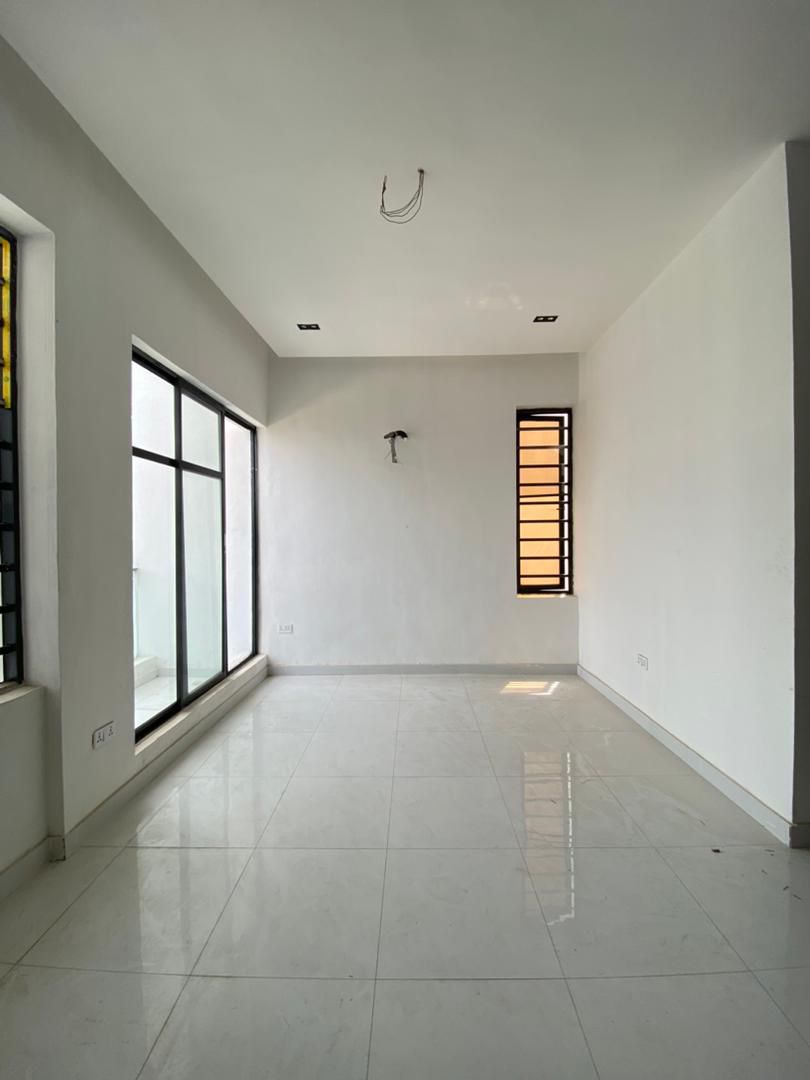 Luxury 4-Bedroom Semi-Detached Duplex + BQ