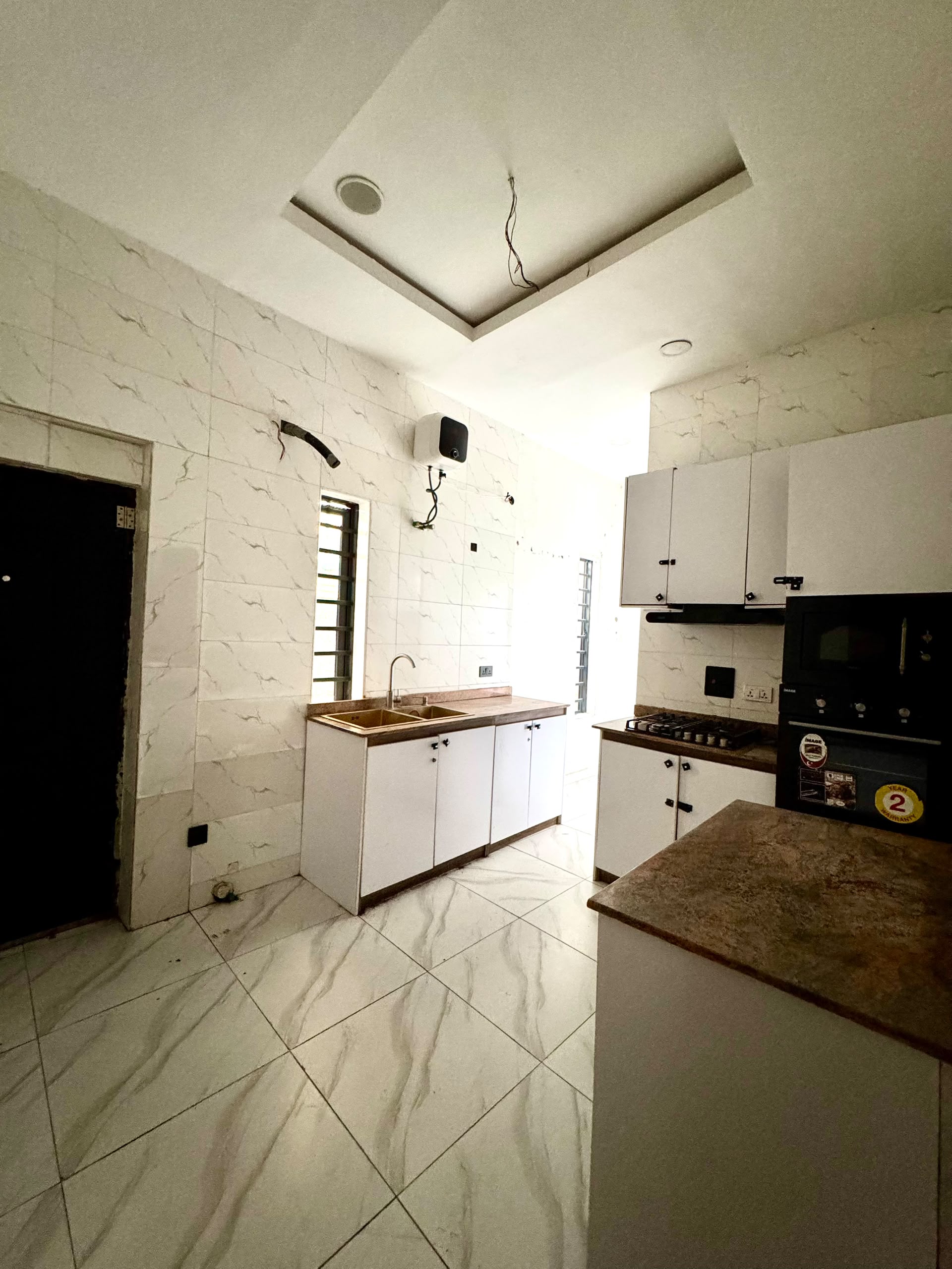 4 Bed Neatly Used FULLY DETACHED DUPLEX + BQ || Orchid Road, Lekki